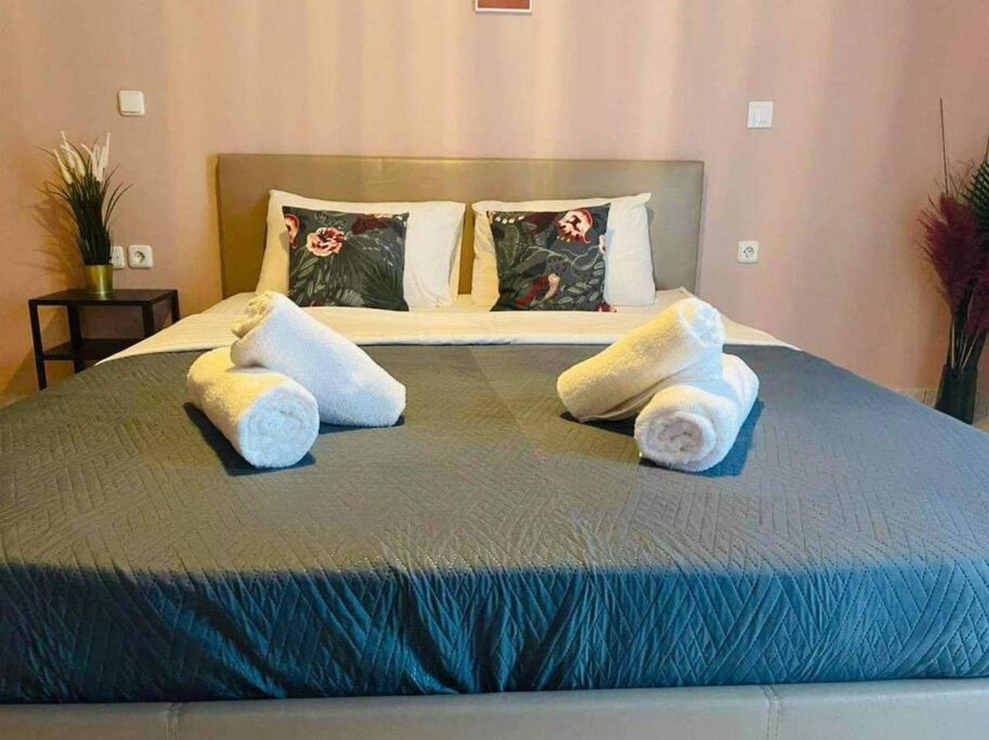 Relaxing 2 Bdr Apartment ヨアニナ エクステリア 写真